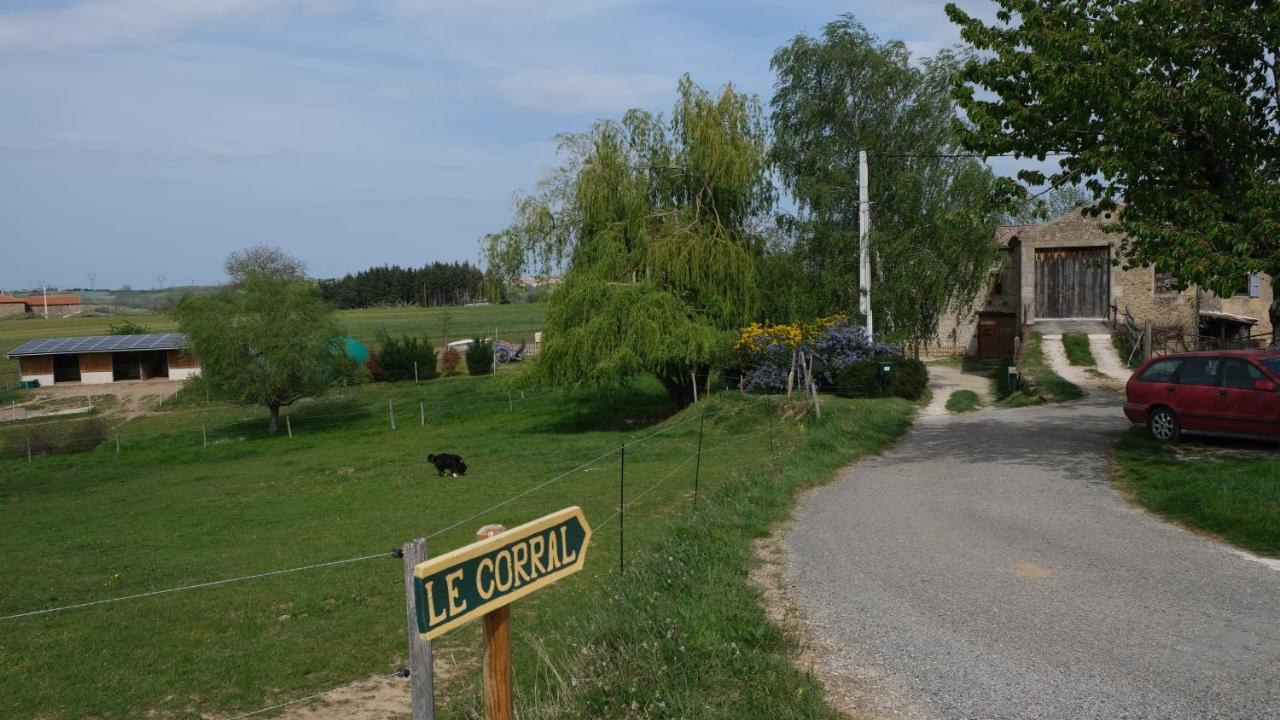 Gite Le Corral Cheminas Zewnętrze zdjęcie